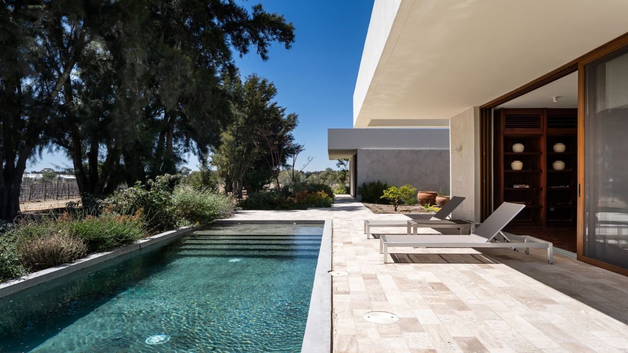 Focus on Micro-Location and the Lifestyle Premium
